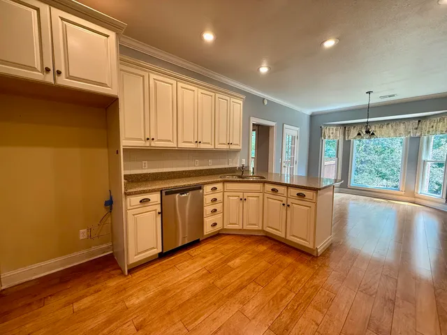 $598,900 | 201 East Tennant Circle, Chickamauga, GA 30707