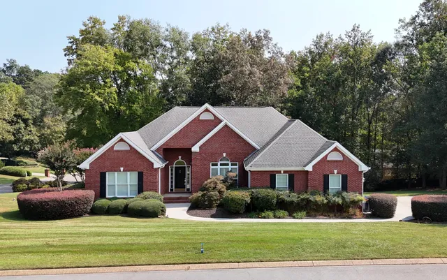 $598,900 | 201 East Tennant Circle, Chickamauga, GA 30707