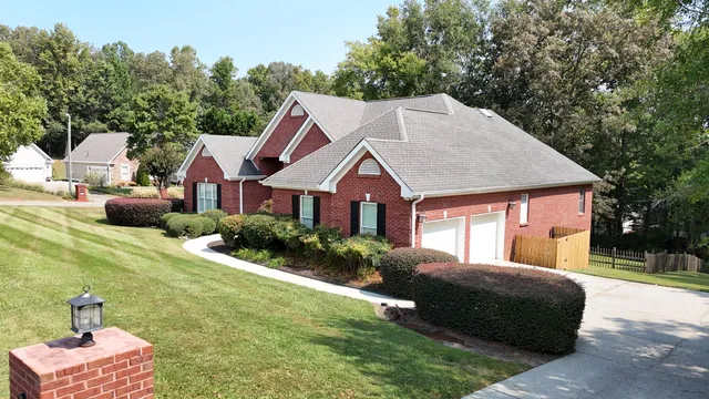 $598,900 | 201 East Tennant Circle, Chickamauga, GA 30707