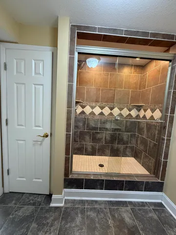 $598,900 | 201 East Tennant Circle, Chickamauga, GA 30707