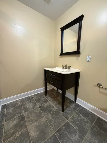 $598,900 | 201 East Tennant Circle, Chickamauga, GA 30707