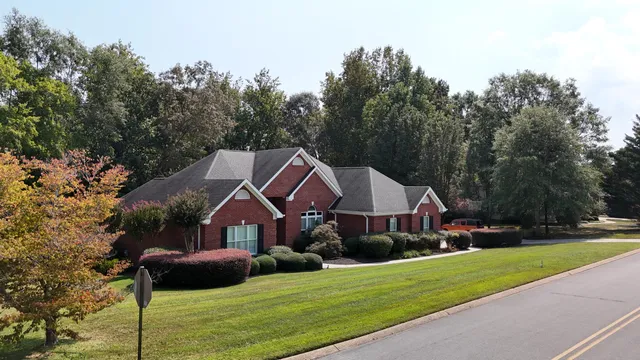 $598,900 | 201 East Tennant Circle, Chickamauga, GA 30707