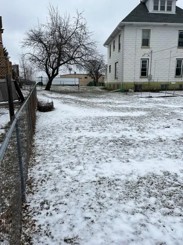 $60,000 | 352 Como Avenue, St. Paul, MN 55103