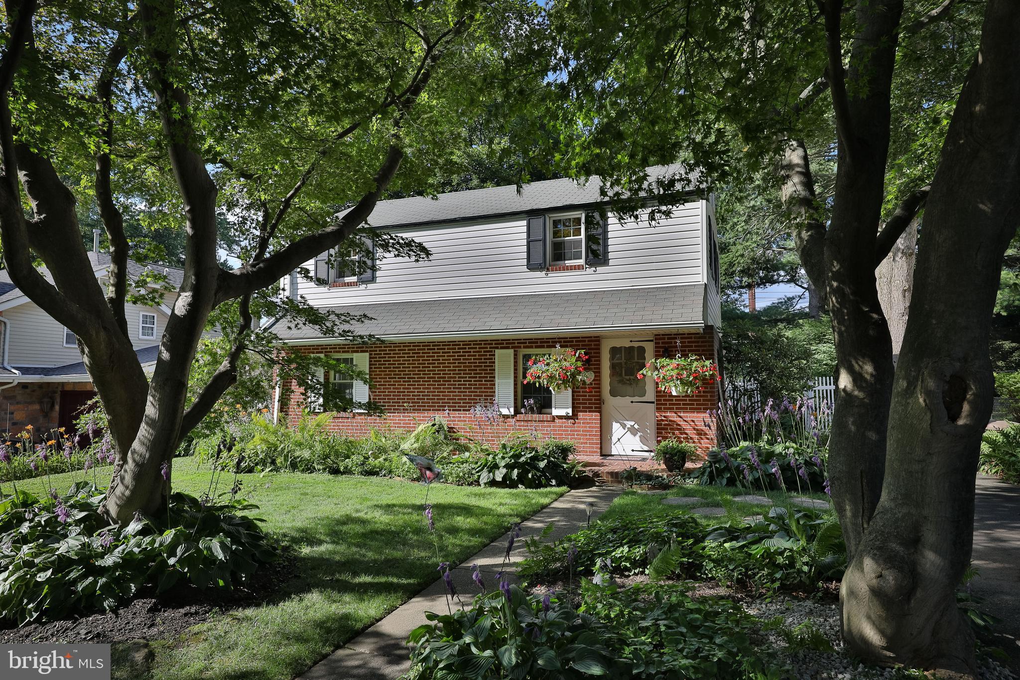1229 Bruce Road Oreland, PA 19075 - Photo 1 of 26 Gallery Image 1