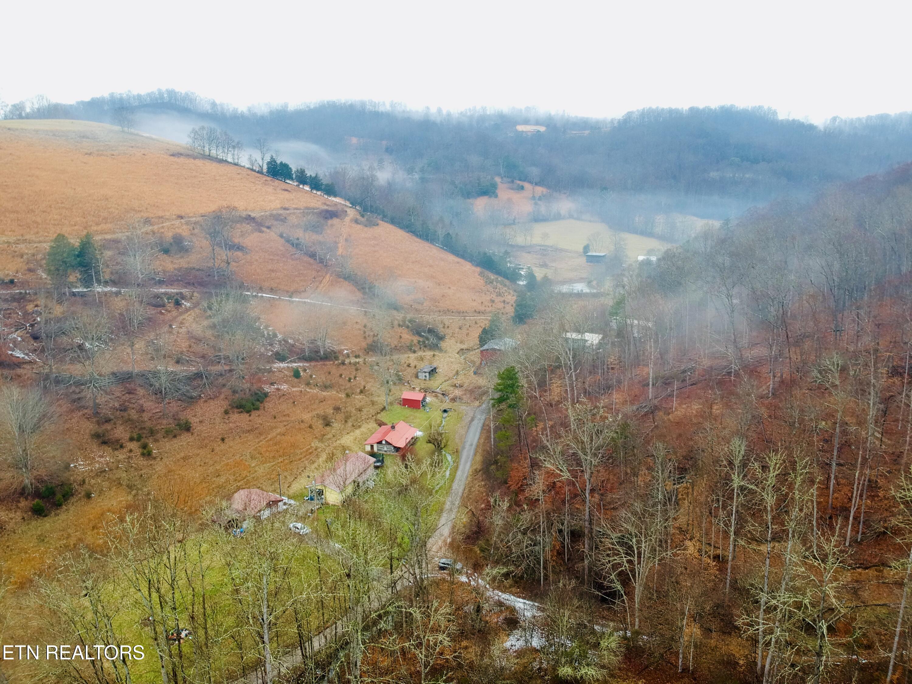 324 Vannoy Road Tazewell, TN 37879 - Photo 2 of 54 DJI_0964