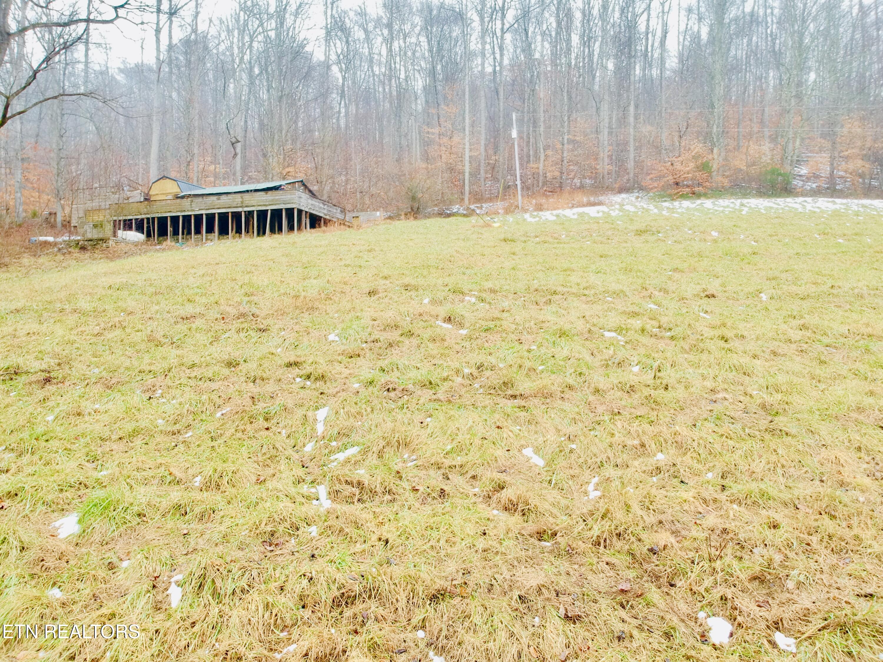 324 Vannoy Road Tazewell, TN 37879 - Photo 5 of 54 DJI_0969