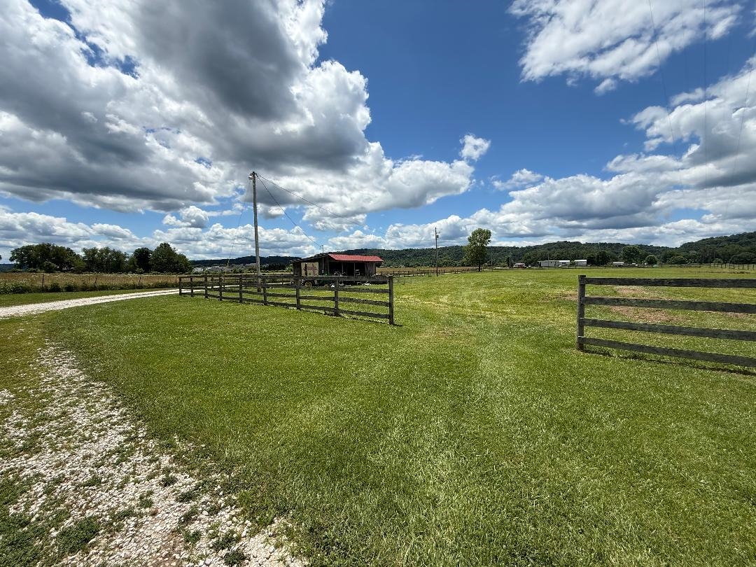 458 Riverlanding Road Greenup, KY 41144 - Photo 6 of 41