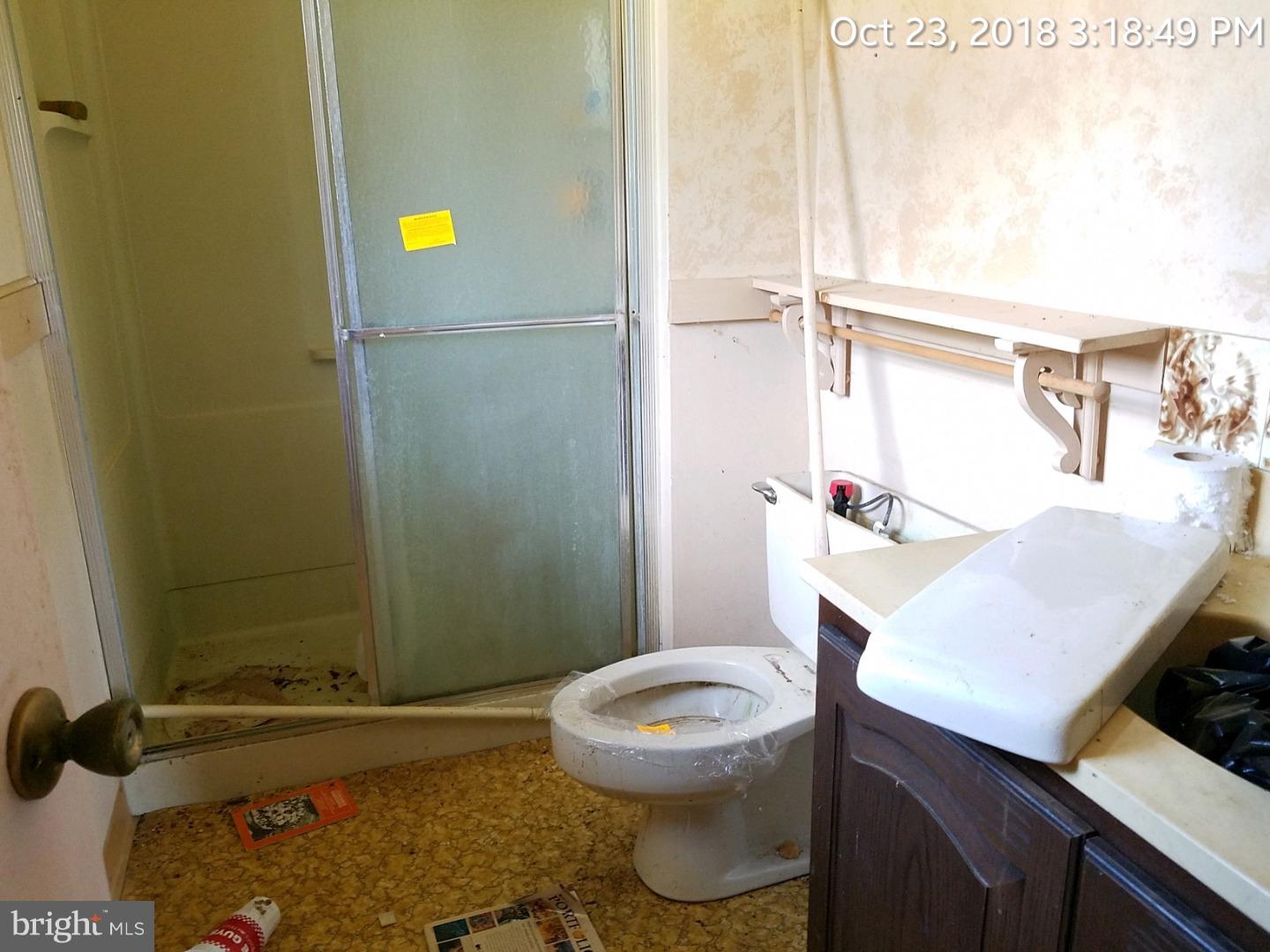 482 West Christine Road Nottingham, PA 19362 - Photo 16 of 25 Bathroom