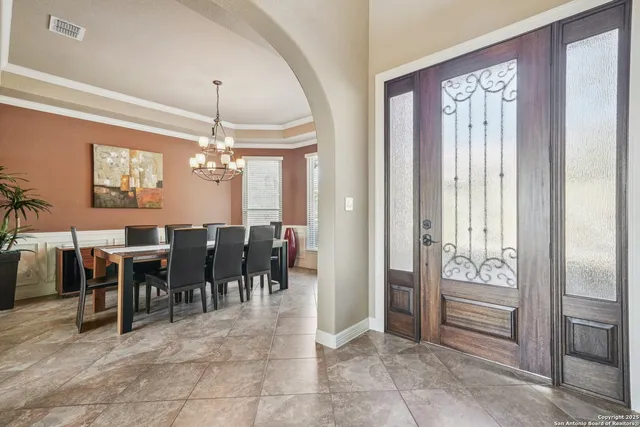 $1,375,000 | 718 Ruidosa Downs, Helotes, TX 78023