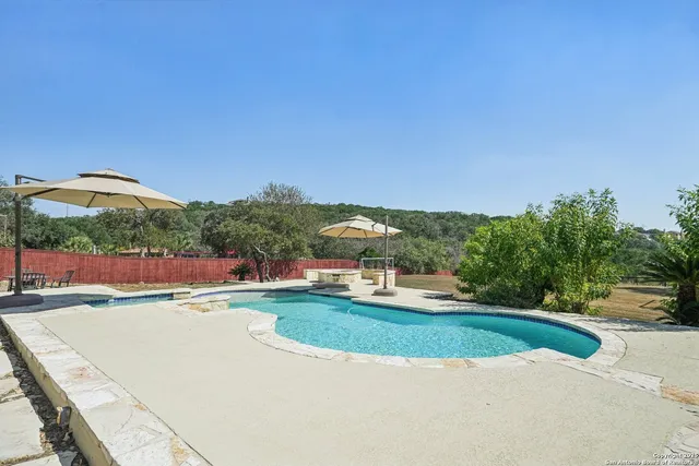 $1,375,000 | 718 Ruidosa Downs, Helotes, TX 78023