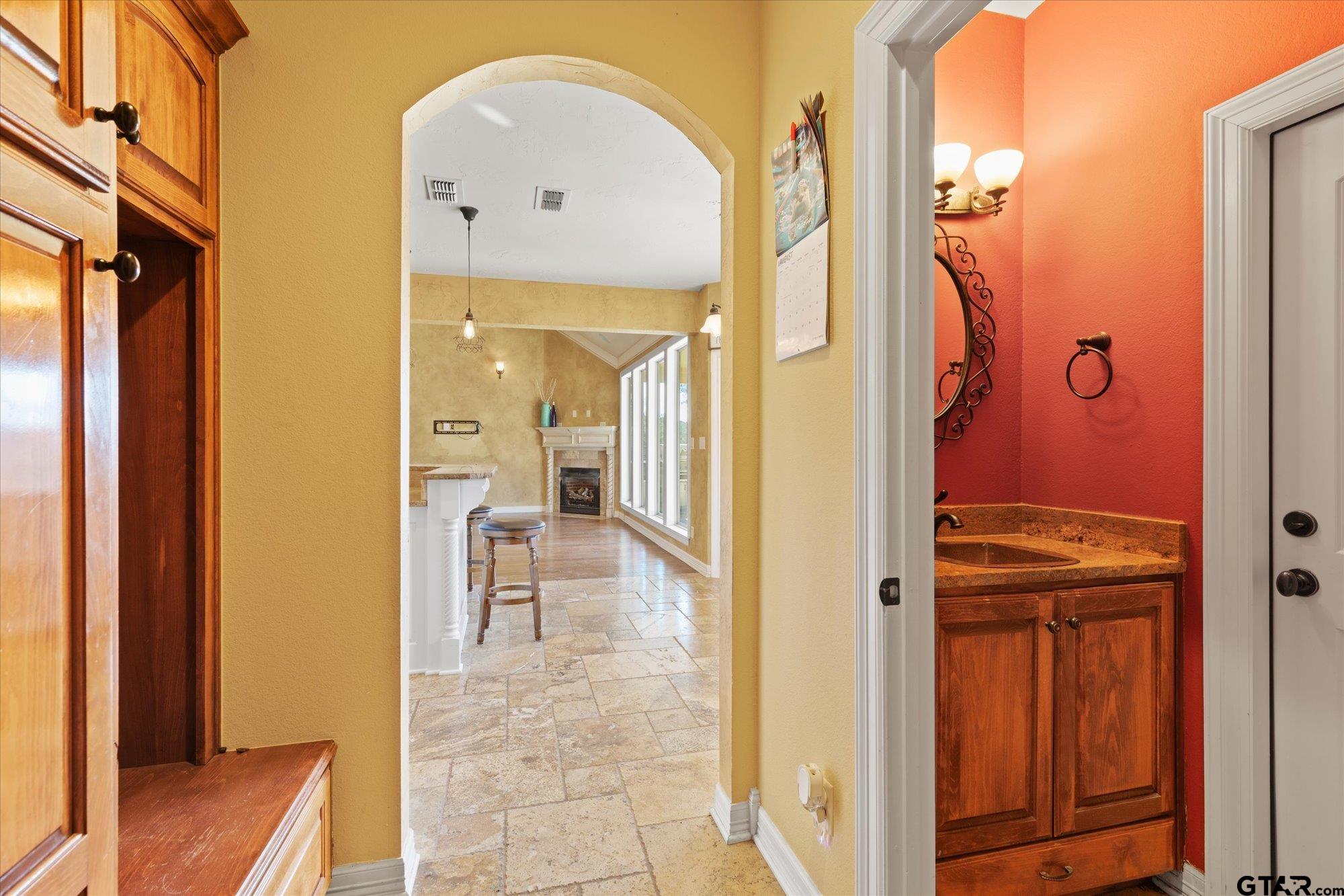 770 Dennard Street Longview, TX 75605 - Photo 17 of 48