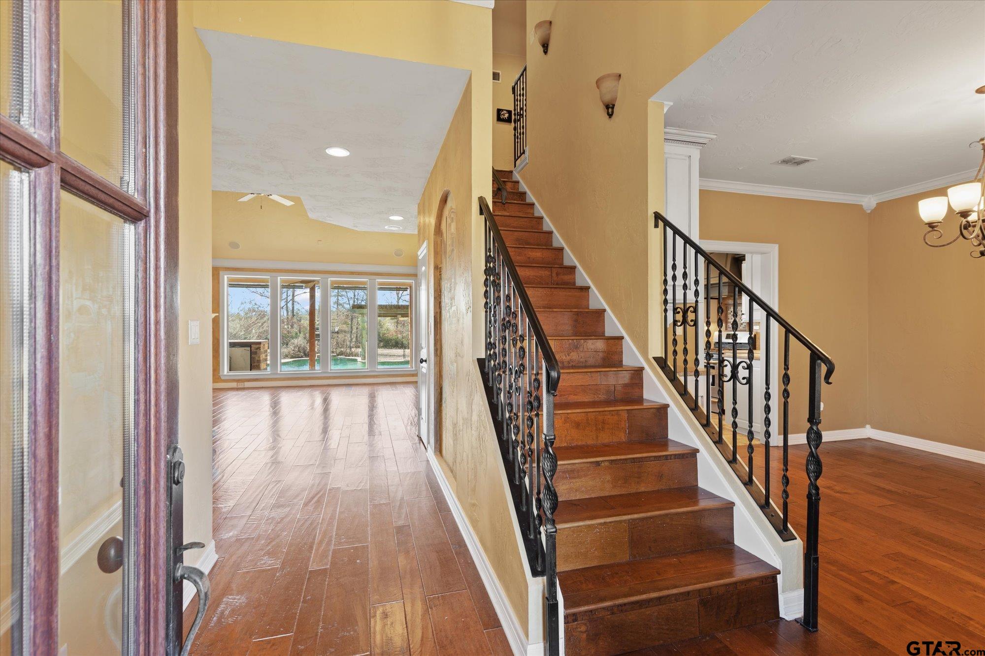 770 Dennard Street Longview, TX 75605 - Photo 4 of 48