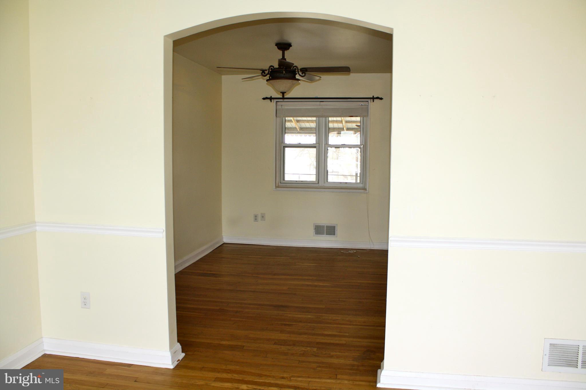 7807 Charlesmont Road Baltimore, MD 21222 - Photo 5 of 22 Dining Room