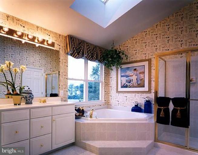 4014 Ranch Road Upper Marlboro, MD 20772 - Photo 4 of 10 Bradbury Master Bath