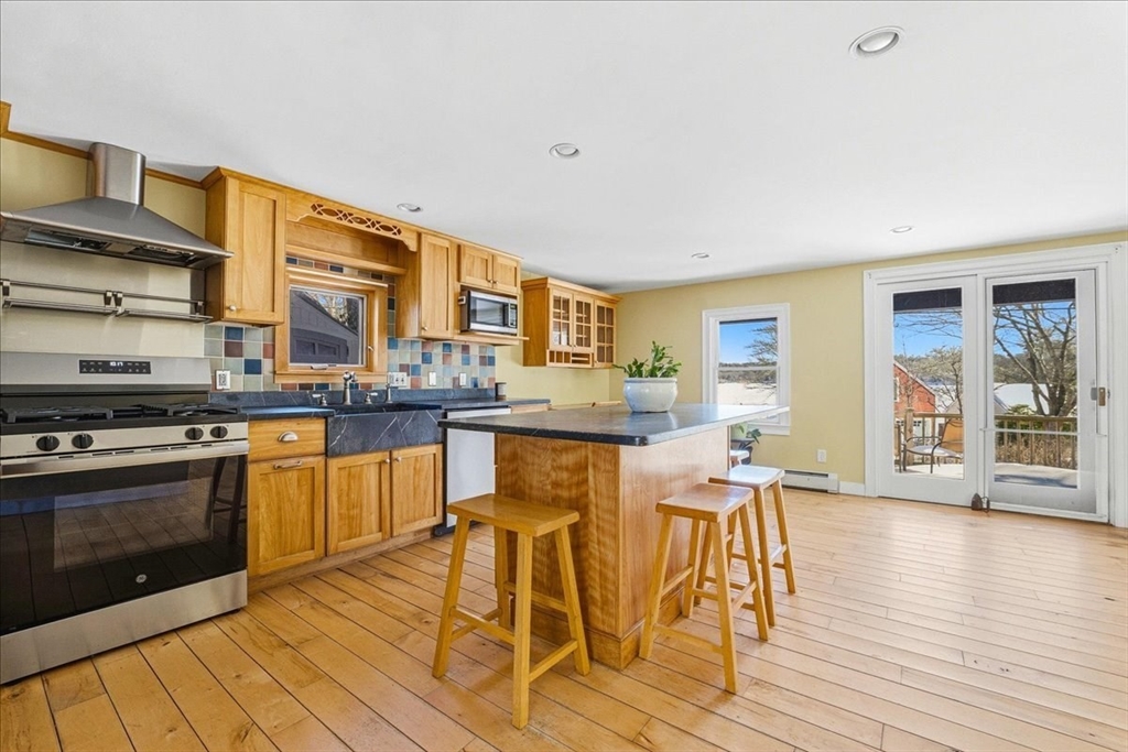 7 Swamp Road Plymouth, MA 02360 - Photo 5 of 31