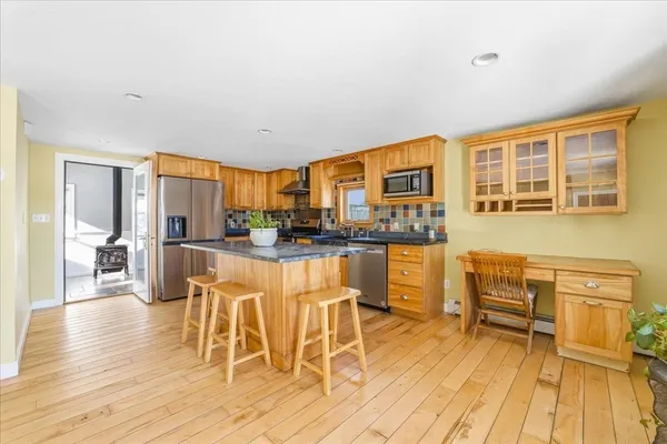 $520,000 | 7 Swamp Road, Plymouth, MA 02360