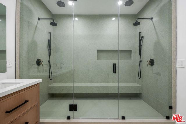 $10,500 | 5917 Rhodes Avenue, Valley Village, CA 91607