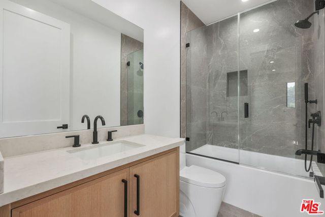 $10,500 | 5917 Rhodes Avenue, Valley Village, CA 91607