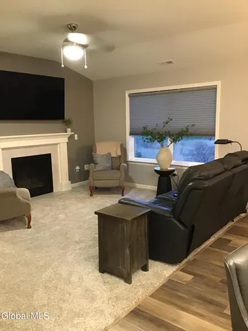 $415,900 | 12 Jared Court, Colonie, NY 12047