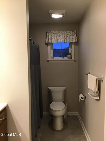 $415,900 | 12 Jared Court, Colonie, NY 12047