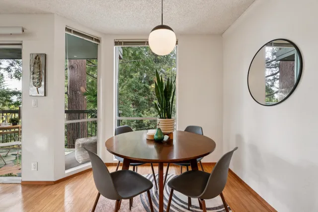 $725,000 | 2700 Le Conte Avenue, Unit 402, Berkeley, CA 94709