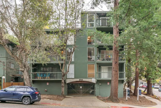 $725,000 | 2700 Le Conte Avenue, Unit 402, Berkeley, CA 94709