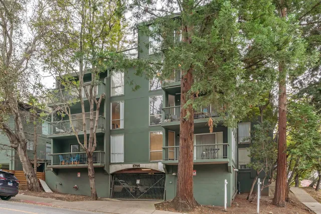 $725,000 | 2700 Le Conte Avenue, Unit 402, Berkeley, CA 94709