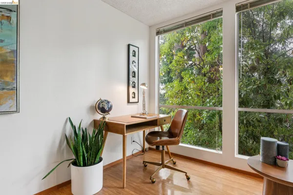 $699,000 | 2700 Le Conte Avenue, Unit 402, Berkeley, CA 94709