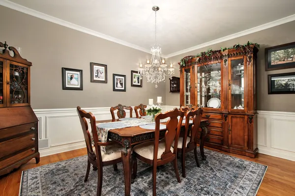 $650,000 | 271 Arbor Glen Boulevard, Unit 271, Schaumburg, IL 60195