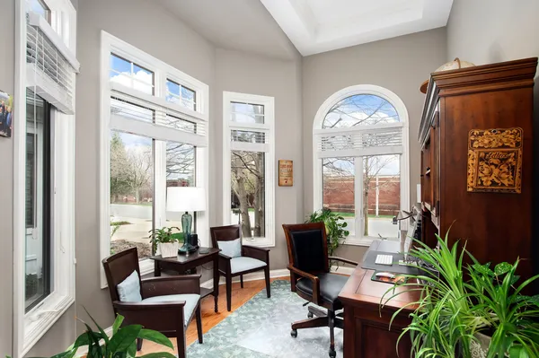 $650,000 | 271 Arbor Glen Boulevard, Unit 271, Schaumburg, IL 60195