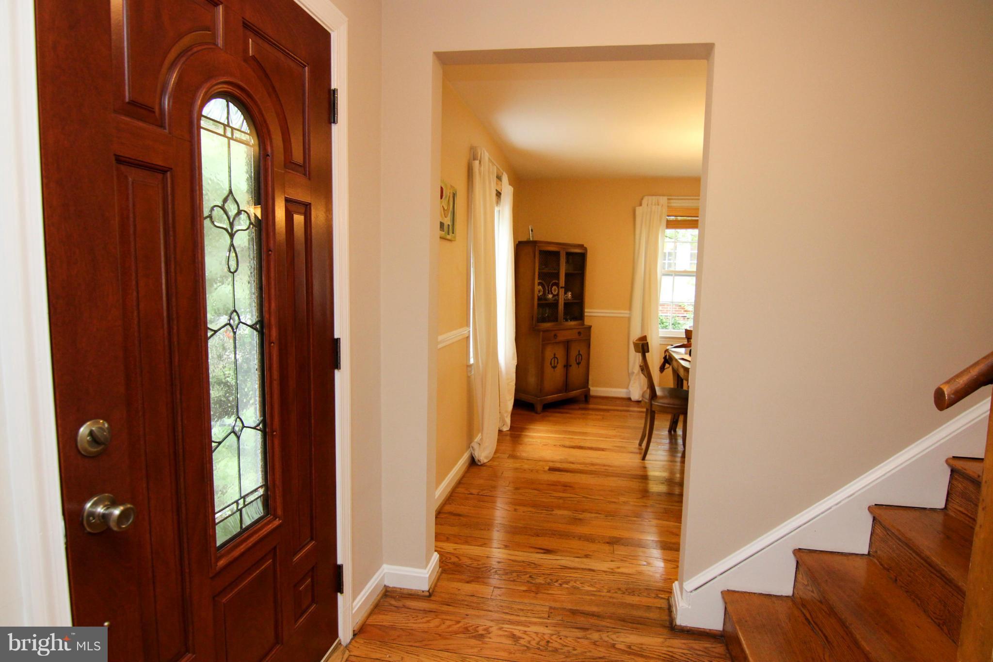 9523 Thornhill Road Silver Spring, MD 20901 - Photo 2 of 30 Foyer