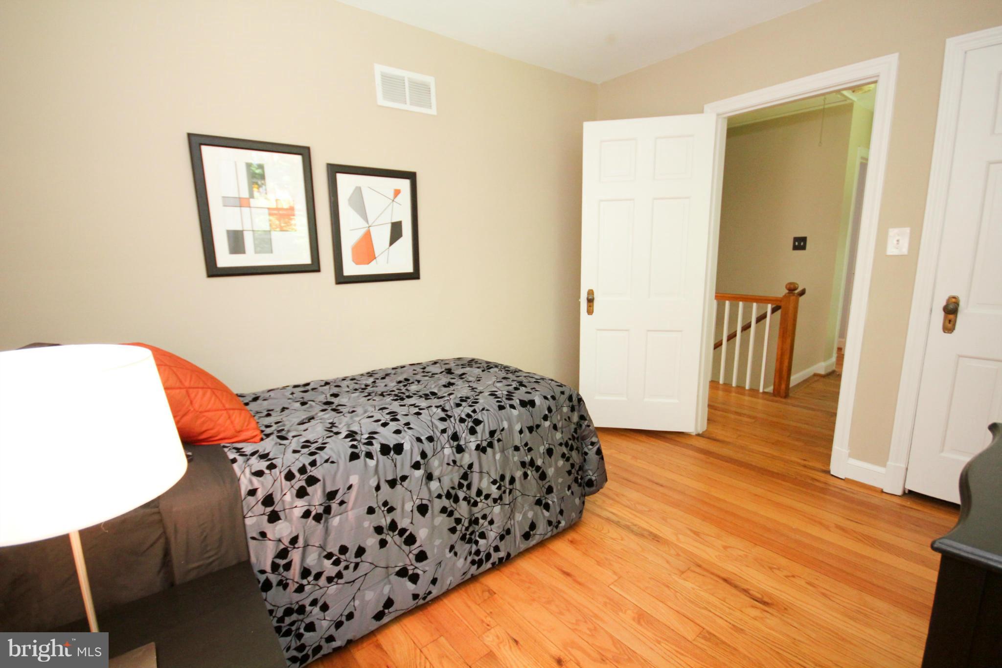 9523 Thornhill Road Silver Spring, MD 20901 - Photo 24 of 30 Bedroom #3