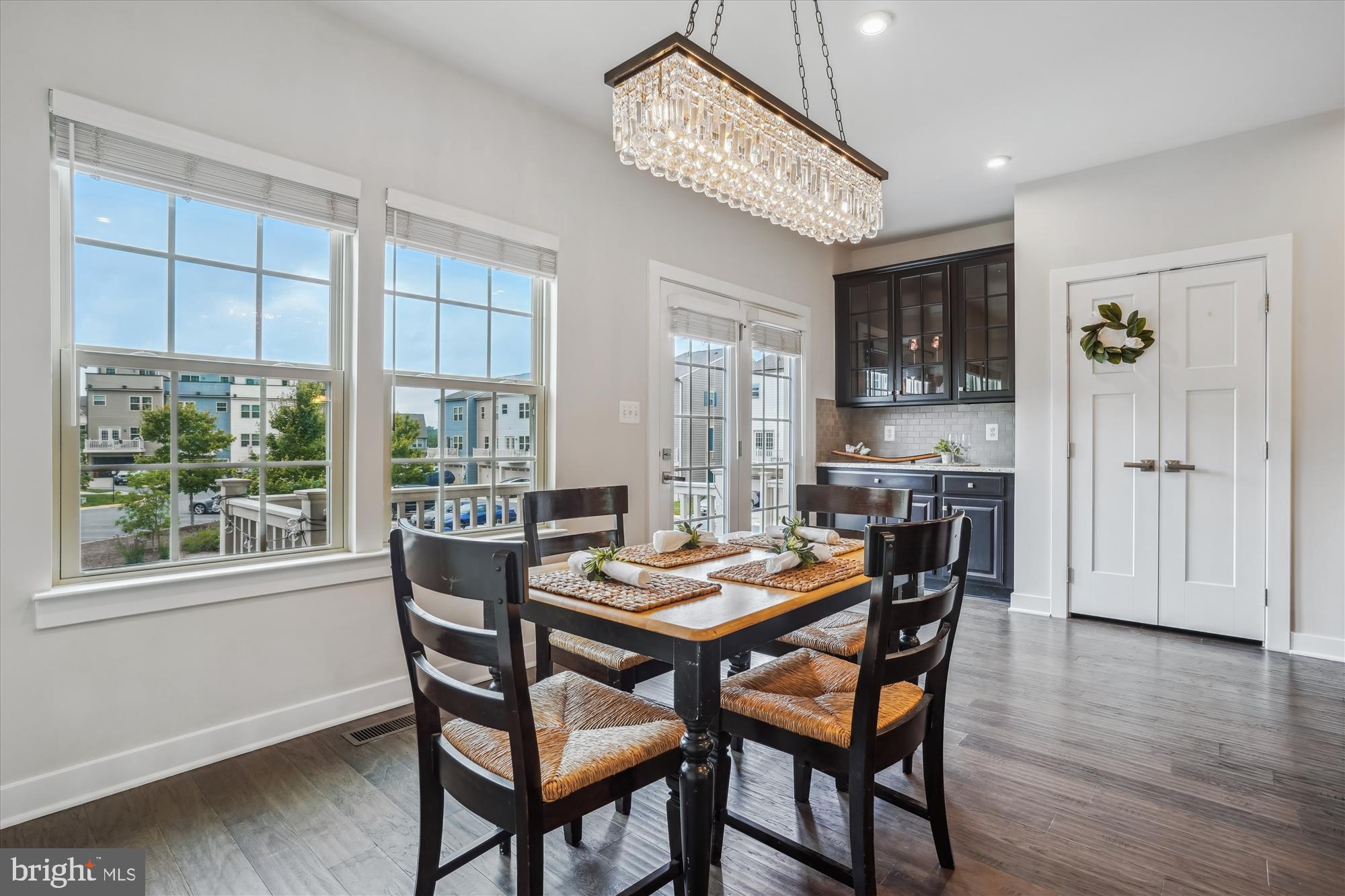 18004 Red Cedar Road Dumfries, VA 22026 - Photo 6 of 47 Spacious dining area