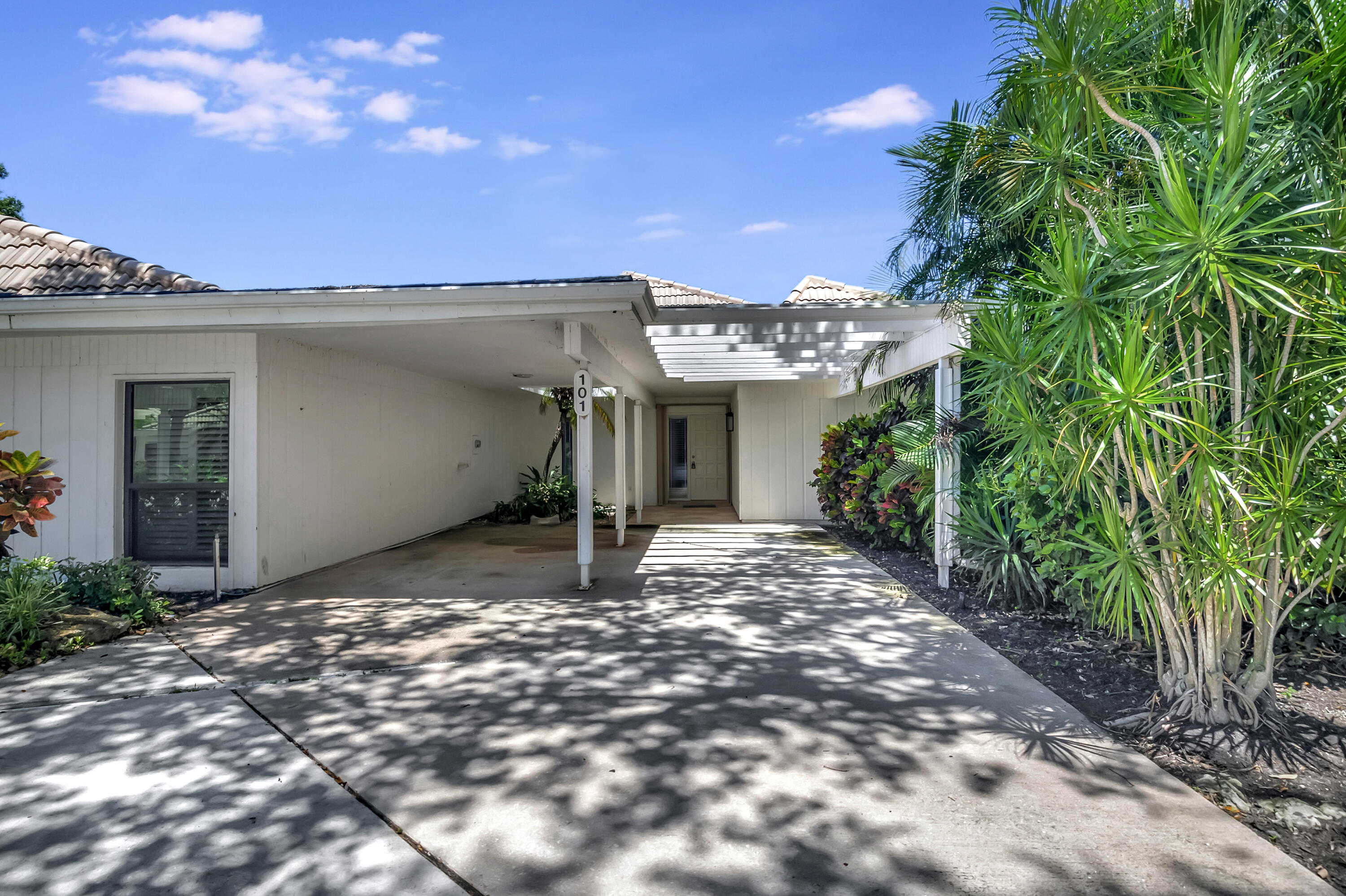 101 Bridgewood Court Boca Raton, FL 33434 - Photo 34 of 68 DSC_9976