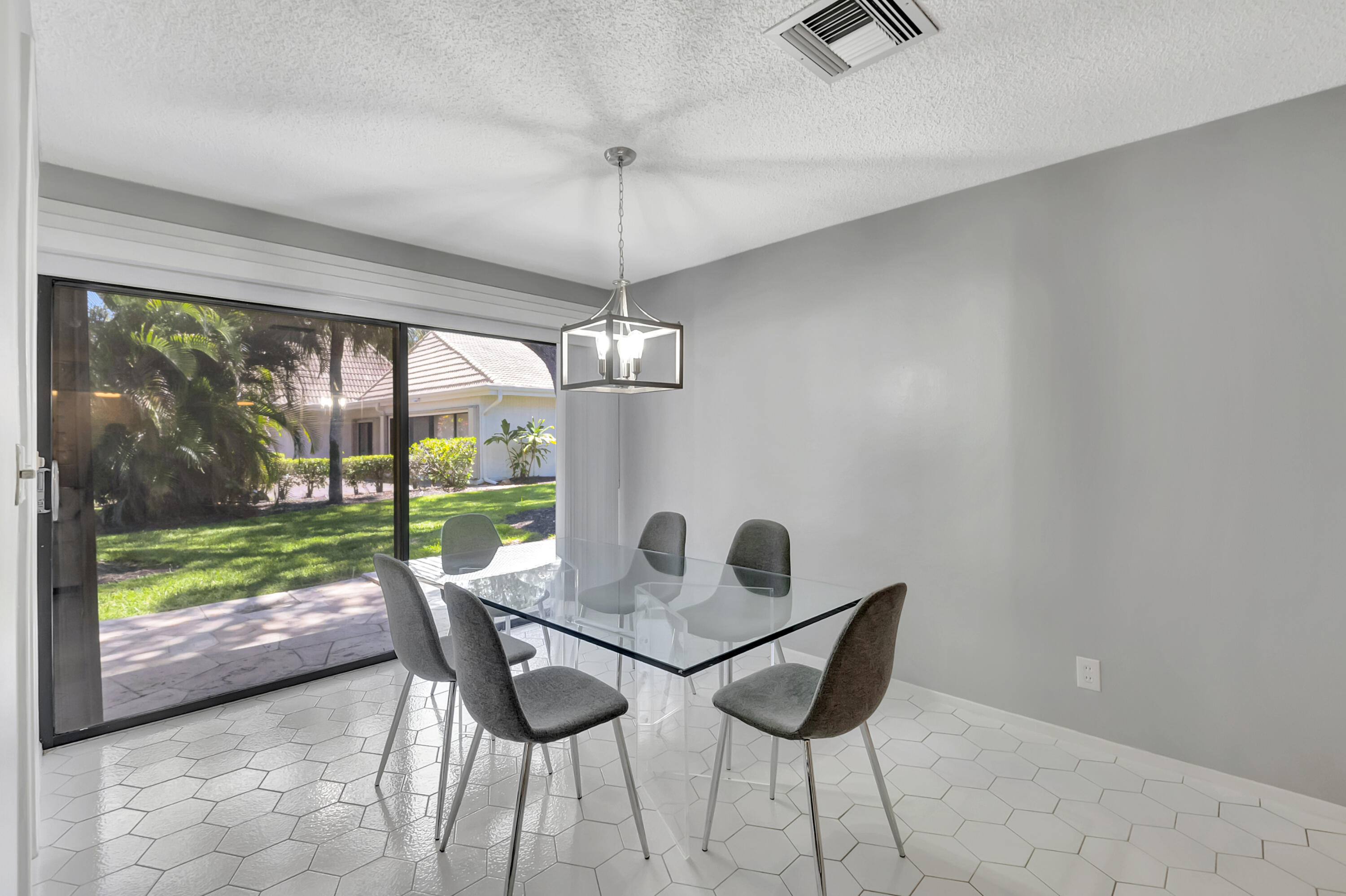 101 Bridgewood Court Boca Raton, FL 33434 - Photo 4 of 68 DT (7)