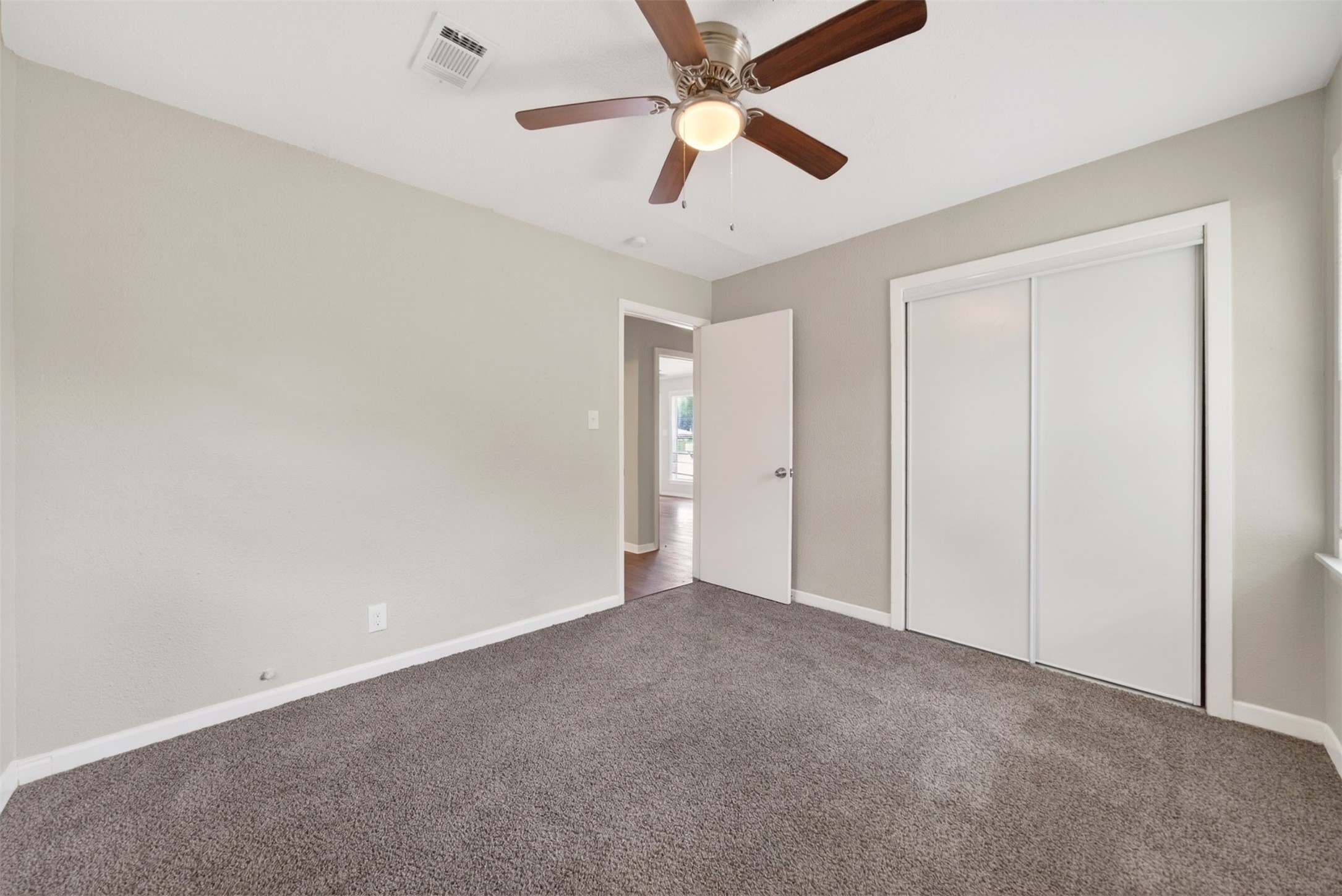 6718 Crosswell Street Houston, TX 77087 - Photo 18 of 29