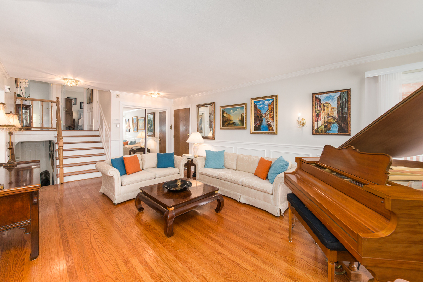 1026 Fortuna Avenue Park Ridge, IL 60068 - Photo 13 of 43 a living room with furniture and a wooden floor