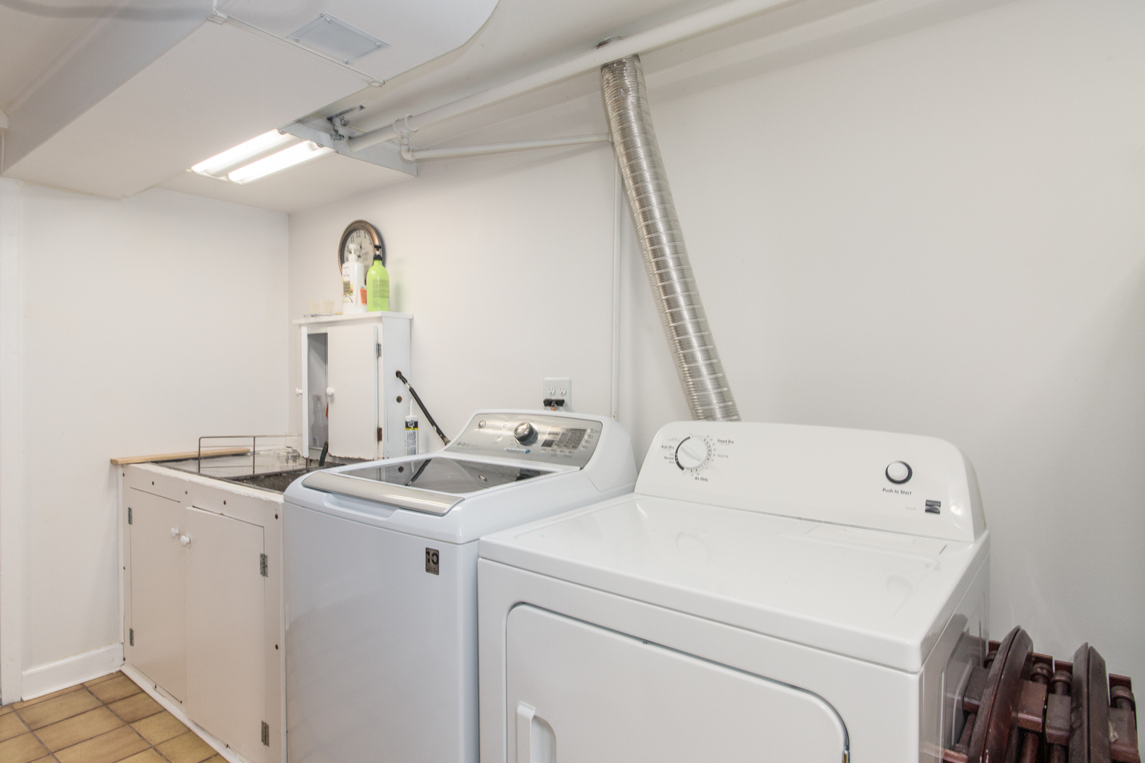1026 Fortuna Avenue Park Ridge, IL 60068 - Photo 25 of 43 a view of washer and dryer