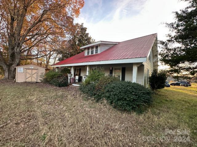 3599 Zion Church Road Hickory, NC 28602 - Photo 2 of 25 Gallery Image 2