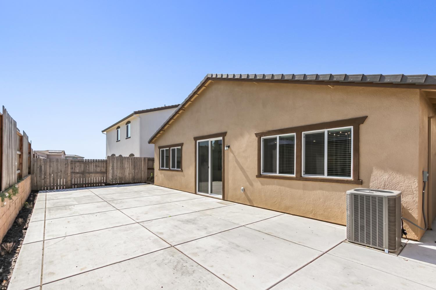 12650 Snowy Owl Way Rancho Cordova, CA 95742 - Photo 36 of 46