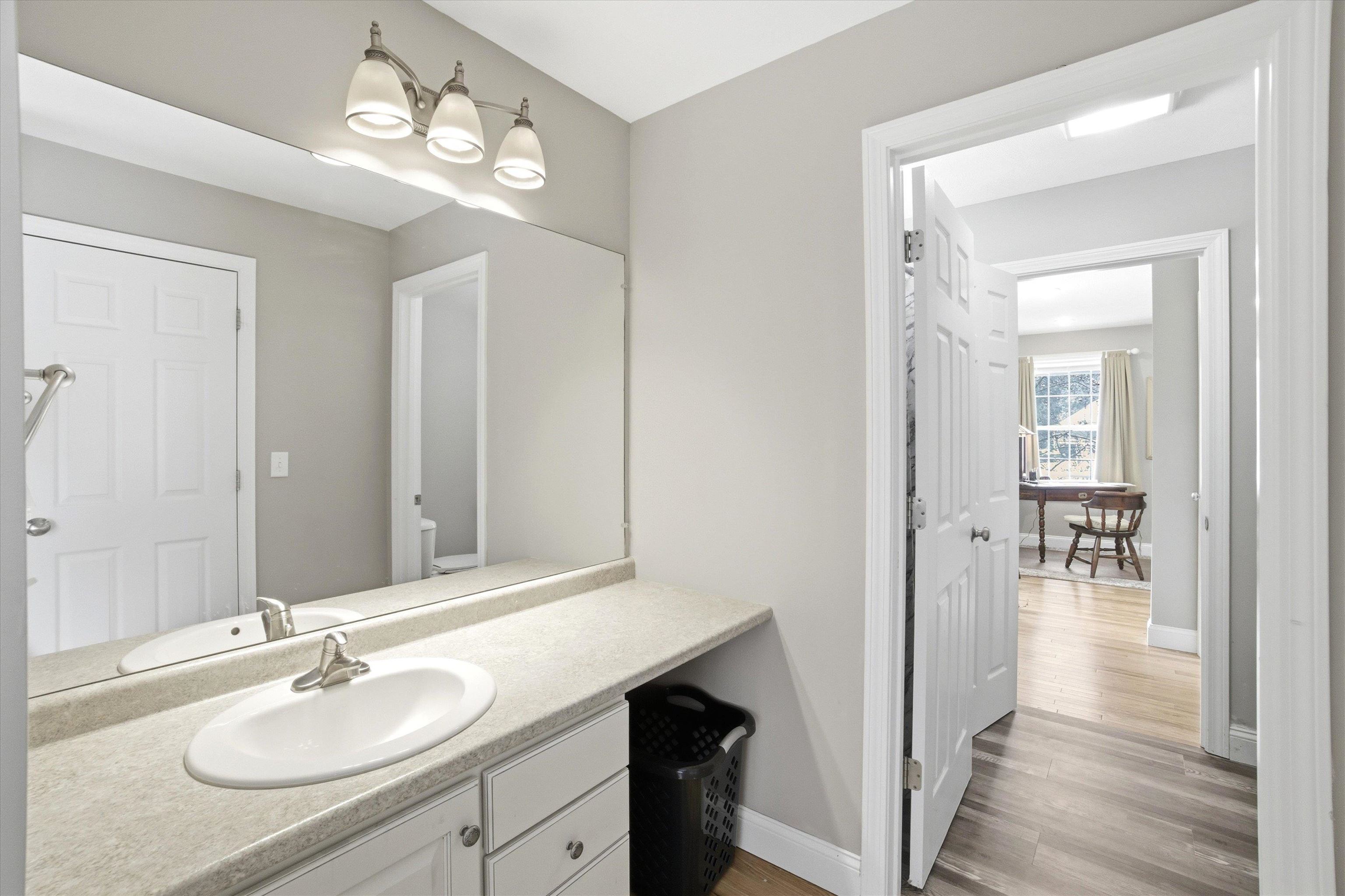 21 Singer Brook Road Milford, NH 03055 - Photo 23 of 49