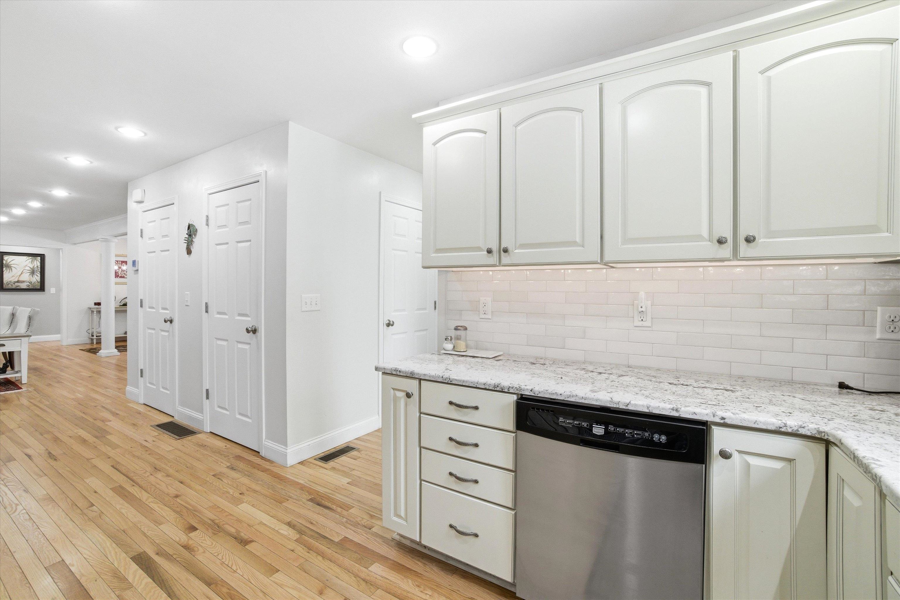 21 Singer Brook Road Milford, NH 03055 - Photo 9 of 49