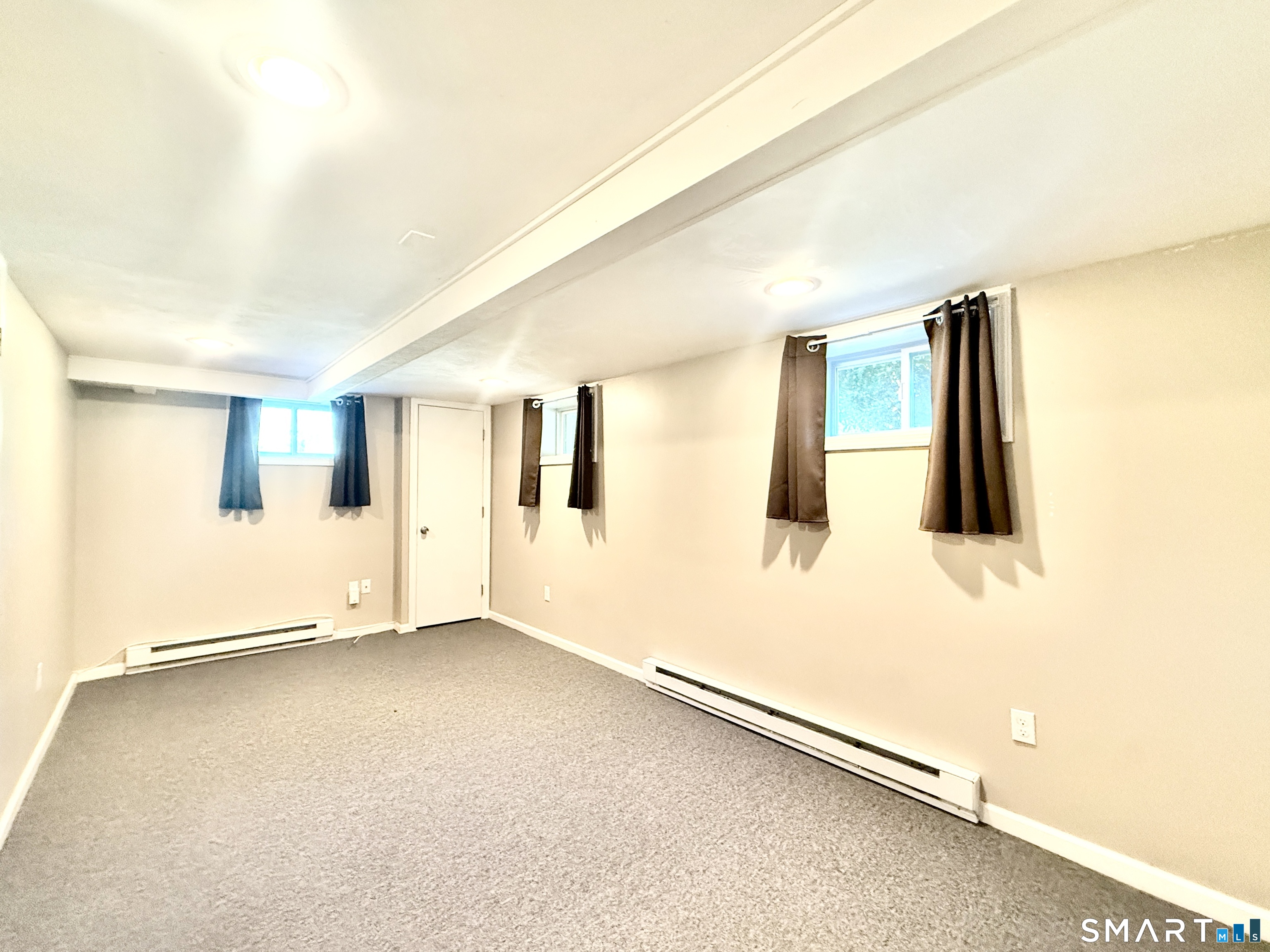 2326 Old Town Road Bridgeport, CT 06606 - Photo 22 of 33