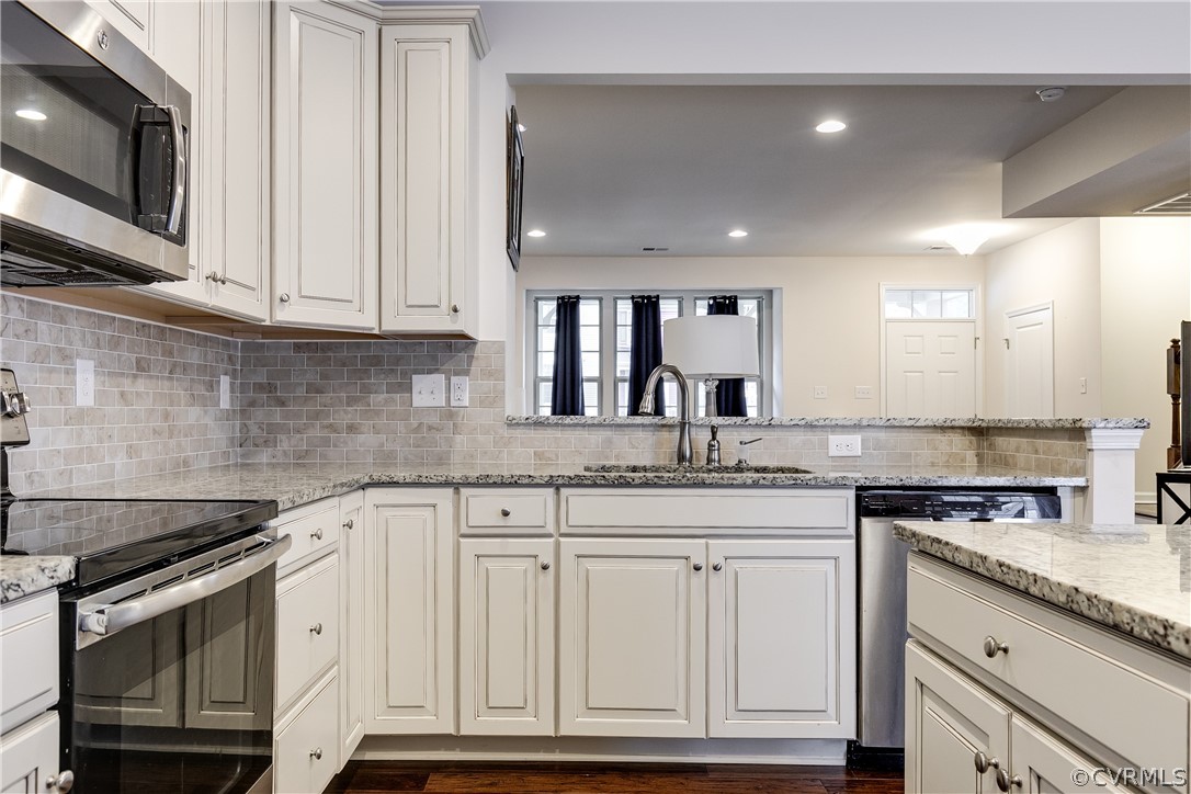 5512 Riverside Heights Way Richmond, VA 23225 - Photo 14 of 32 Gallery Image 14