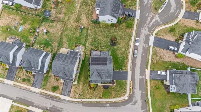 $549,900 | 407 Isabella Court, Zelienople, PA 16063