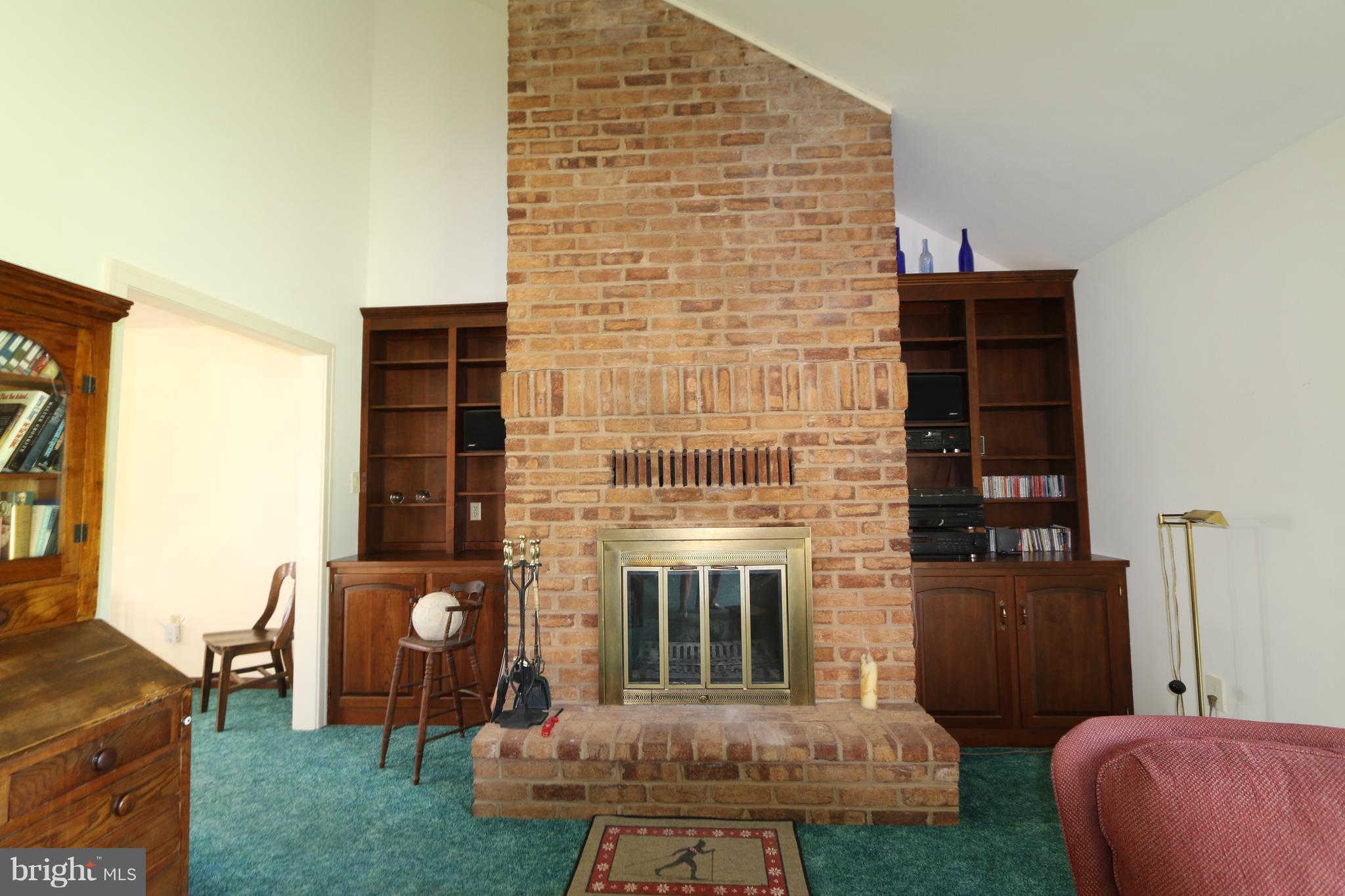 20336 Bent Willow Road Rohrersville, MD 21779 - Photo 12 of 27 Family Room