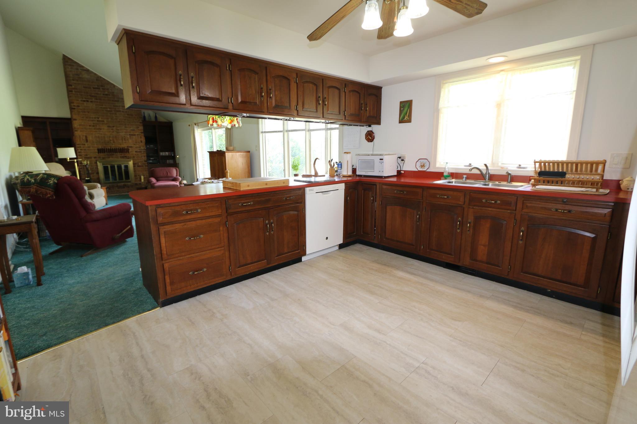 20336 Bent Willow Road Rohrersville, MD 21779 - Photo 13 of 27 Kitchen