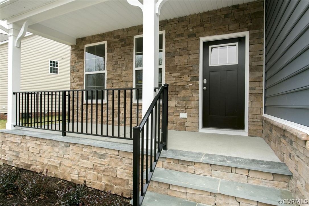 1431 Braisden Road Midlothian, VA 23114 - Photo 2 of 15