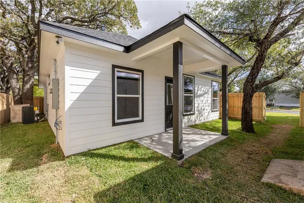 $290,000 | 2903 Woodknoll Drive, Bryan, TX 77803