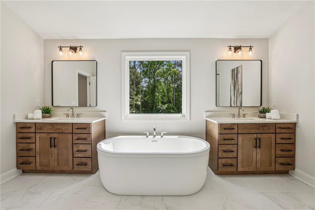 4489 King Springs Road Southeast Smyrna, GA 30082 - Photo 19 of 33